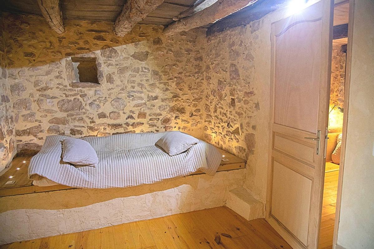 UZES Un Domaine Provençal d'Exception à 30 Minutes d'Uzès 9