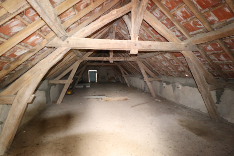 LUCENAY-LES-AIX Maison Lucenay Les Aix 2 pièce(s) 140 m2 7