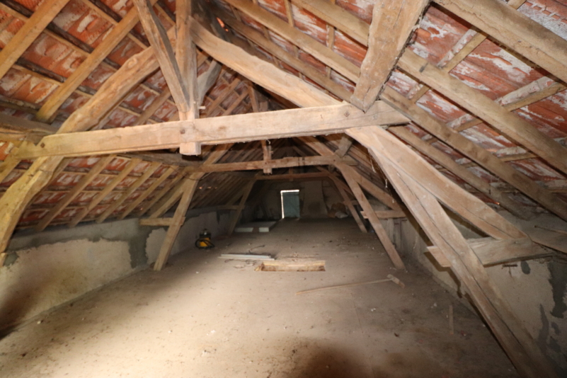 LUCENAY-LES-AIX Maison Lucenay Les Aix 2 pièce(s) 140 m2 8