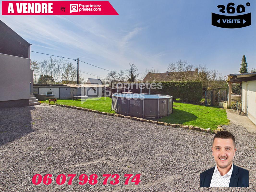 SAINT-MICHEL Grande maison avec terrain, garage et deux logements indépendants 12