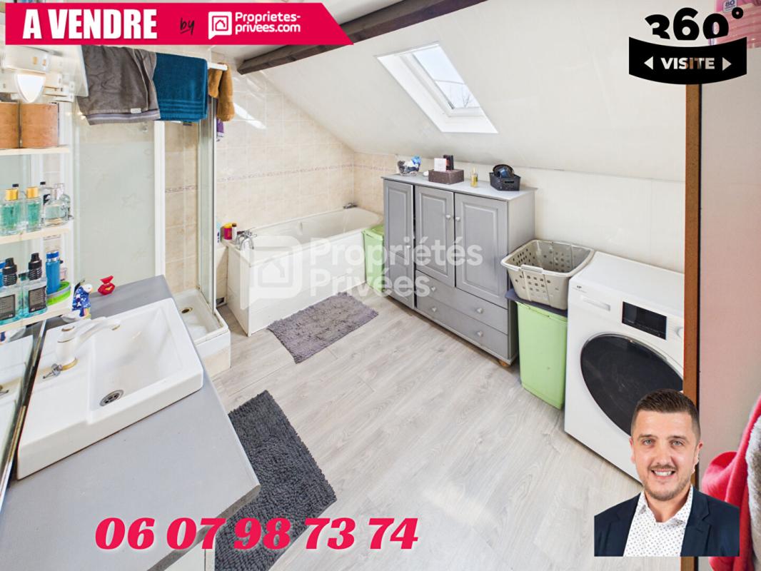 SAINT-MICHEL Grande maison avec terrain, garage et deux logements indépendants 8