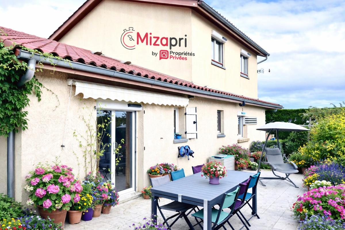 LONGESSAIGNE Maison 158 m² Longessaigne 6 chambres 1