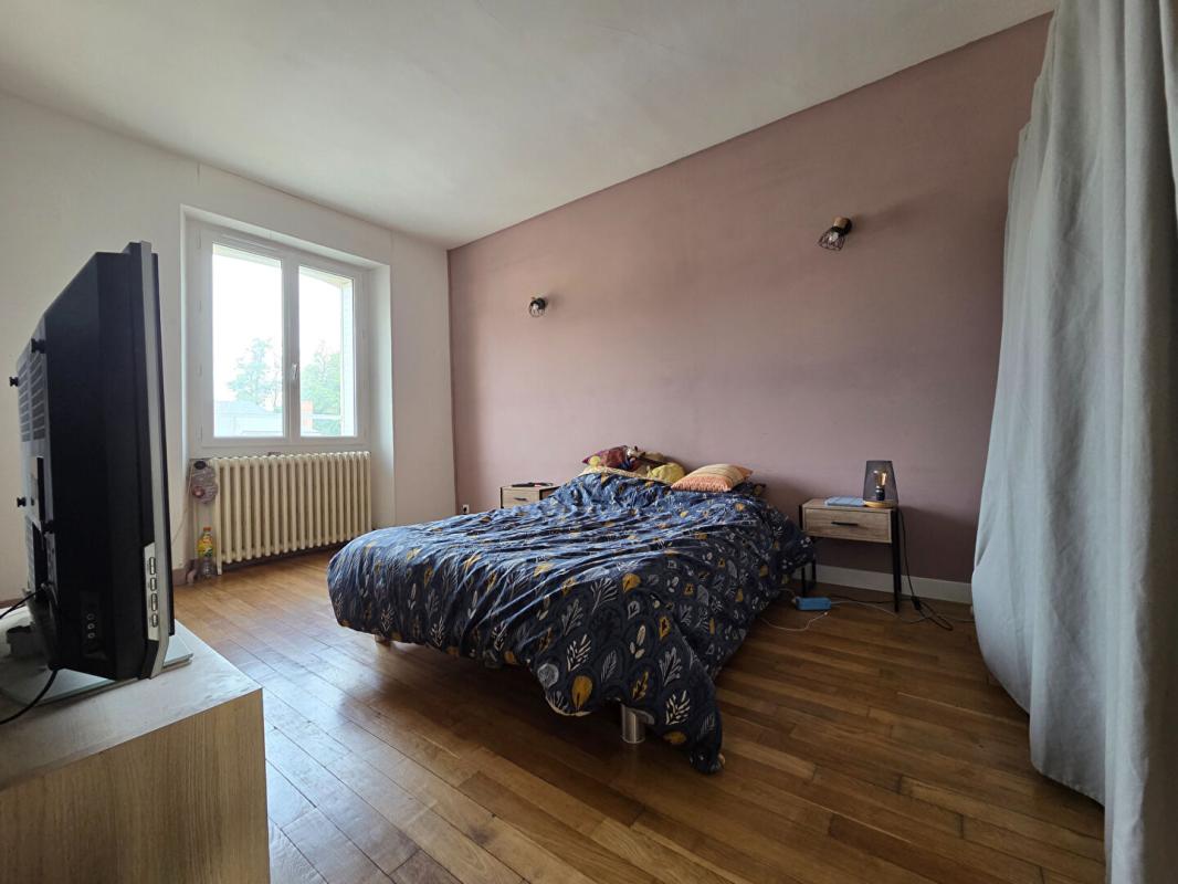 ANGERVILLE 18 MIN ANGERVILLE 13