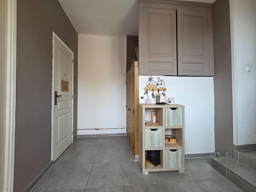 ANGERVILLE 18 MIN ANGERVILLE 2