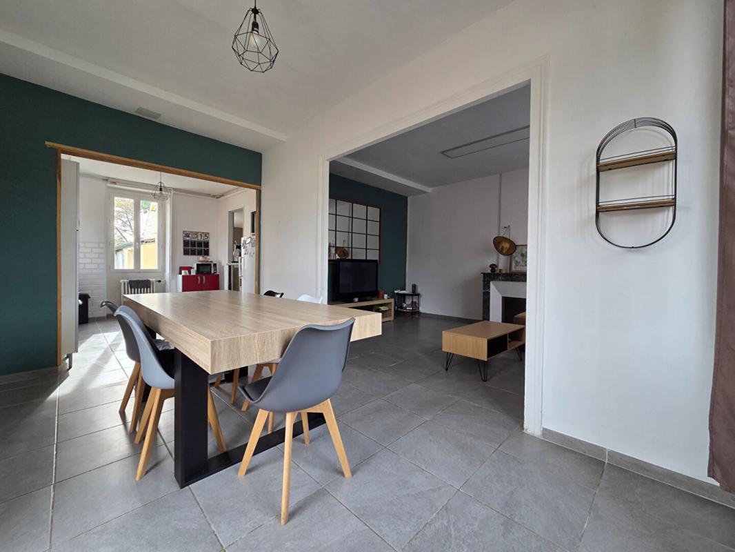 ANGERVILLE 18 MIN ANGERVILLE 5