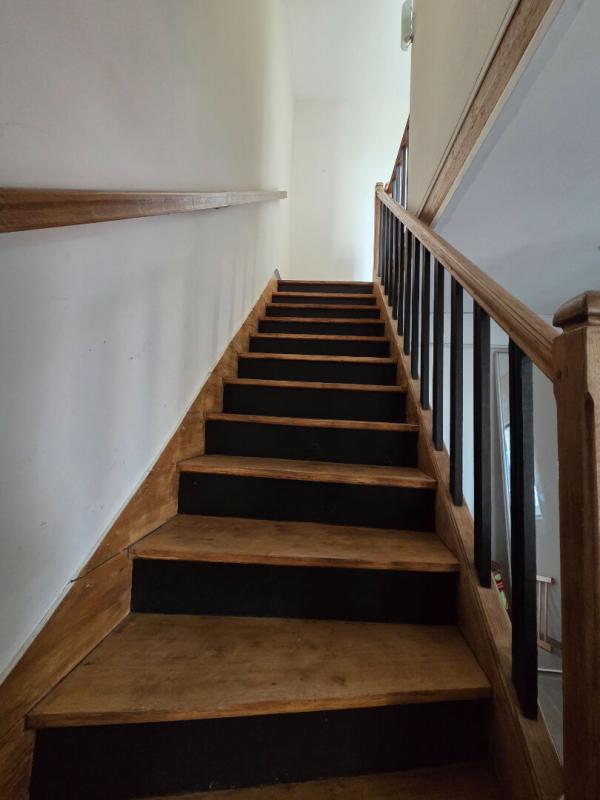 ANGERVILLE 18 MIN ANGERVILLE 9