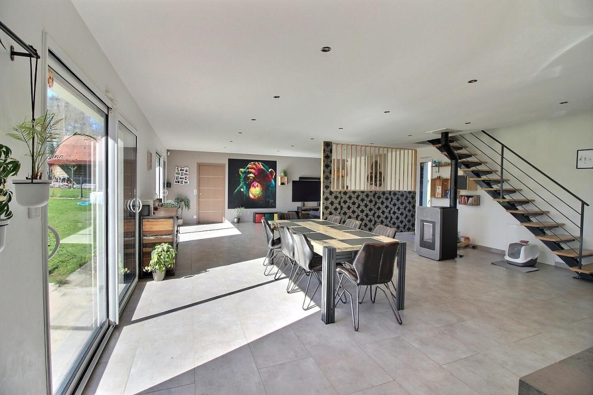 FONTENAY Maison Fontenay 6 pièce(s) 220 m2 1