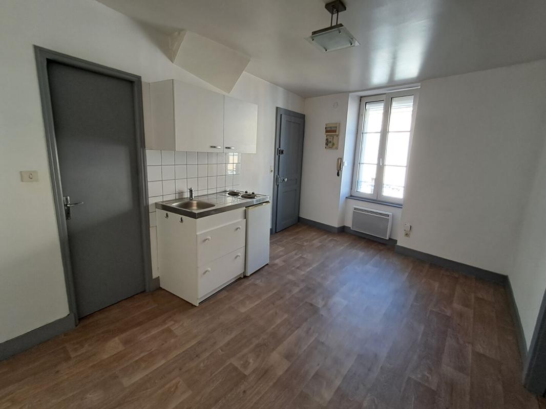VESOUL Immeuble Vesoul 3 appartements et 1 local commercial à 189 900 euros 11