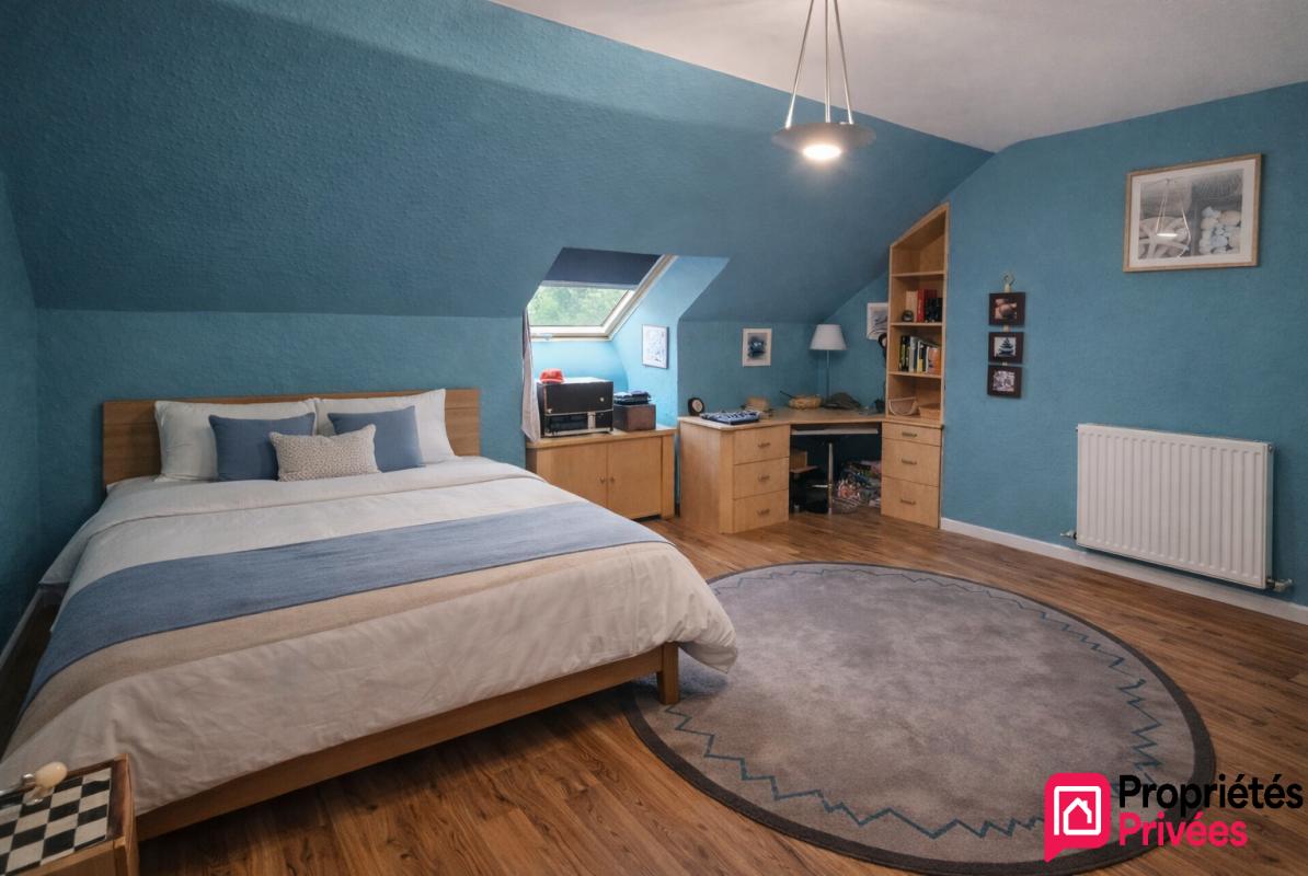 SAINT-HILAIRE-DU-HARCOUET Maison d'Architecte à proximité de Saint-Hilaire-du-Harcouët,  9 pièce(s) 229 m2 12