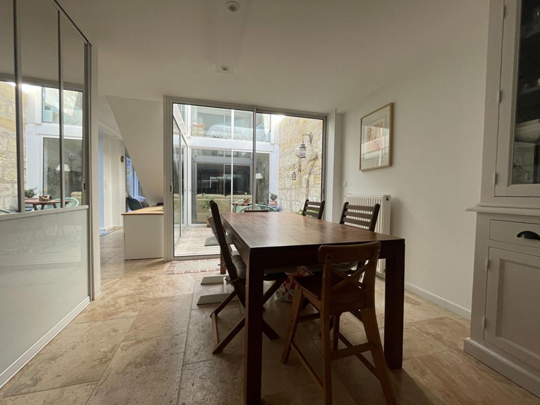 BORDEAUX Une maison intimiste en plein coeur de St Seurin 3