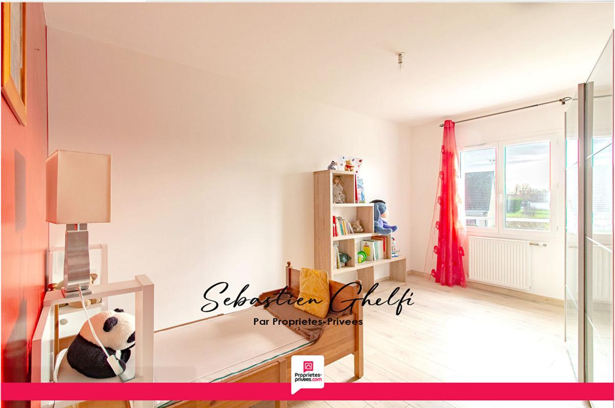 ROMORANTIN-LANTHENAY secteur nord-belle maison avec 5 chambres-bureau-véranda-double garage 14