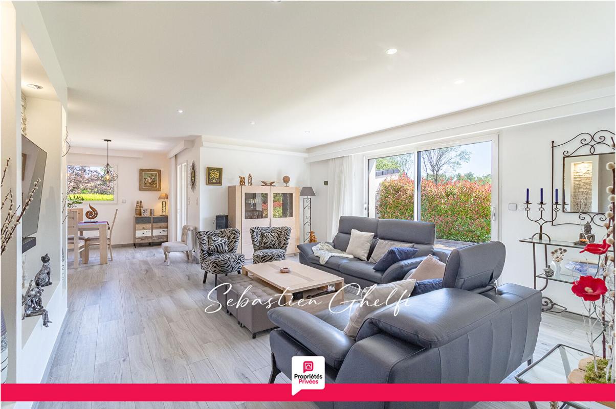 ROMORANTIN-LANTHENAY belle maison de plain-pied avec 4 chambres,2 garages, terrain de pétanque 5