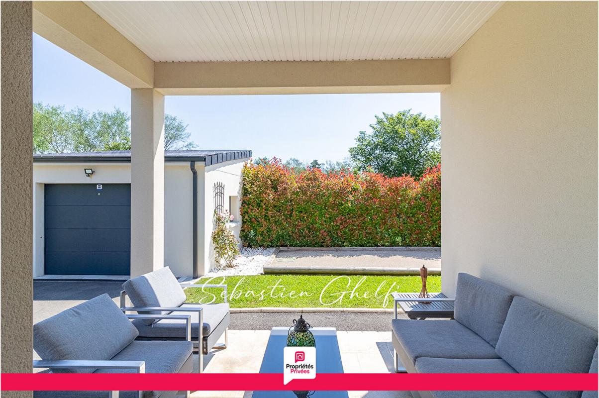 ROMORANTIN-LANTHENAY belle maison de plain-pied avec 4 chambres,2 garages, terrain de pétanque 8