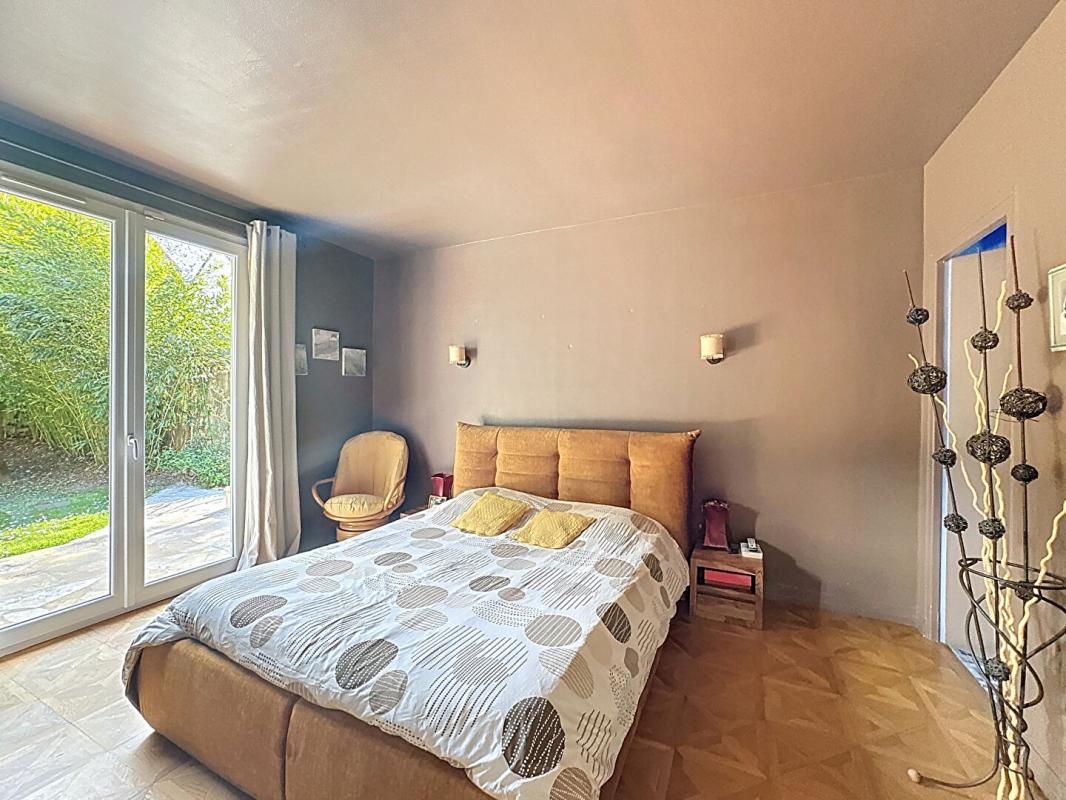 IGNY Vivre au rythme de la forêt , superbe maison familiale sans vis-à-vis 10