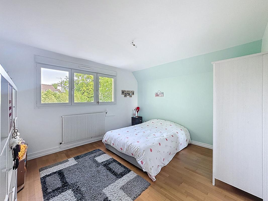 IGNY Vivre au rythme de la forêt , superbe maison familiale sans vis-à-vis 13