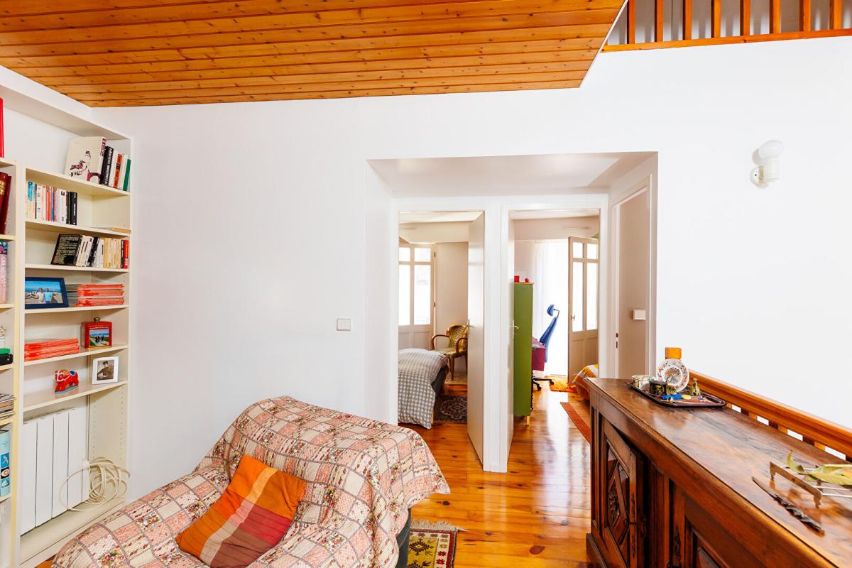 SALIES-DE-BEARN Charmante maison de ville restaurée de 4 pièces 6