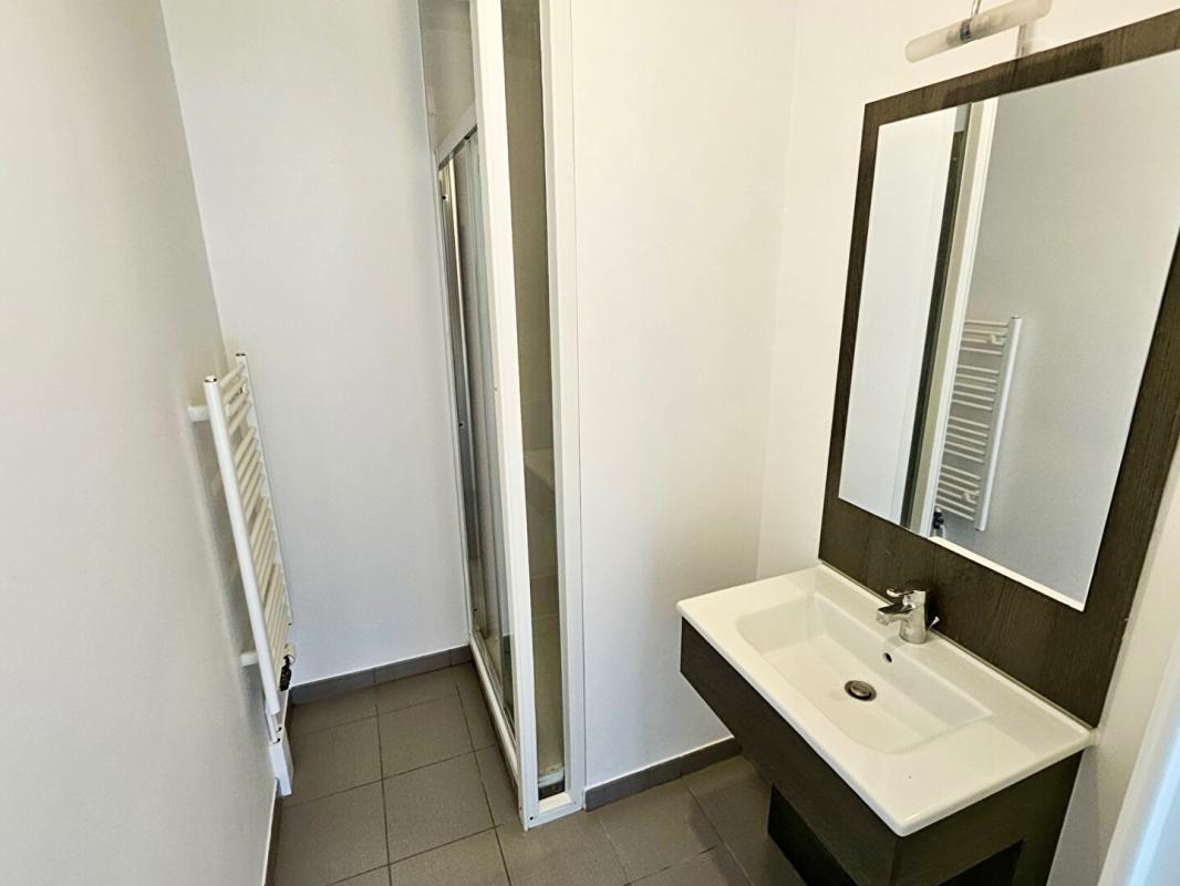 MONTREUIL Appartement Montreuil 5 pièce(s) 94.40 m2 10