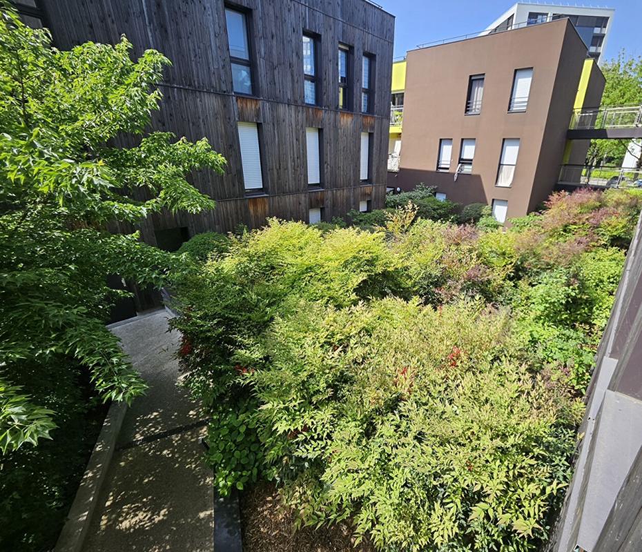 MONTREUIL Appartement Montreuil 5 pièce(s) 94.40 m2 2