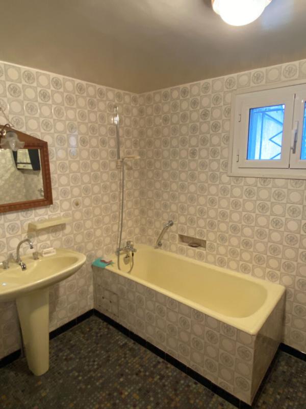 PéZENAS Idéal investisseur! Ensemble immobilier comprenant un T8 et un T3 sur parcelle de 1520m² 15