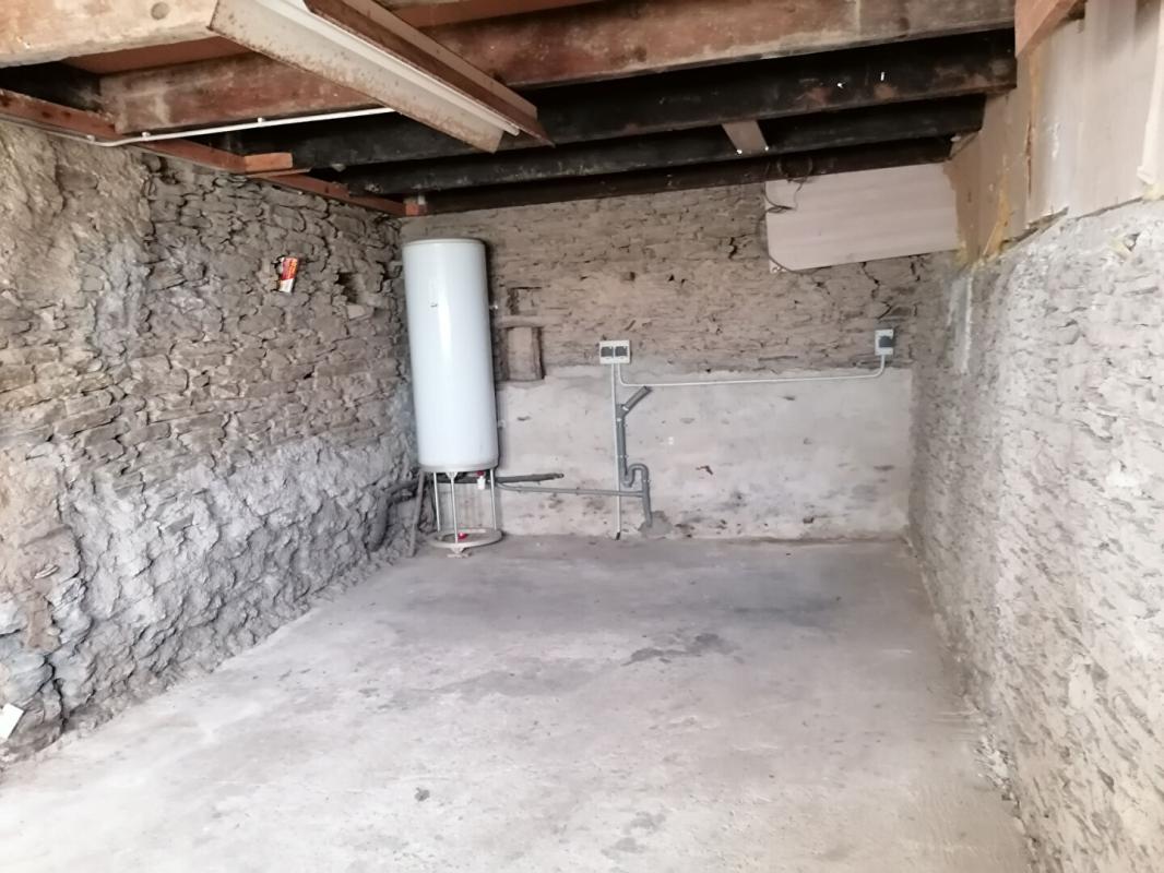 PLOERMEL Immeuble Ploërmel 6 pièce(s) 115 m2 10