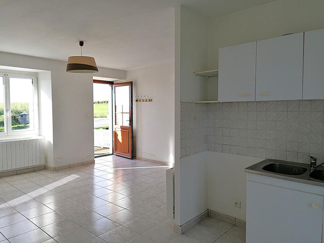 PLOERMEL Immeuble Ploërmel 6 pièce(s) 115 m2 4