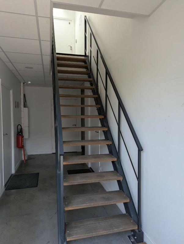 CREIL 60100 CREIL - Entrepôt d'activité avec bureau et parkings 5