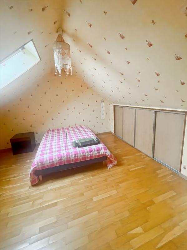 SAINT-CHARTIER Opportunité rare : longère spacieuse au coeur de la campagne berrichonne, à deux pas de La Châtre 10