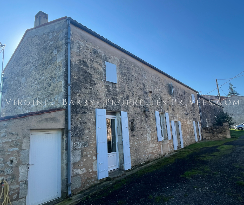 SAINT-AGNANT BELLE PROPRIETE AVEC GITE A 15 MINUTES DE ROCHEFORT 15