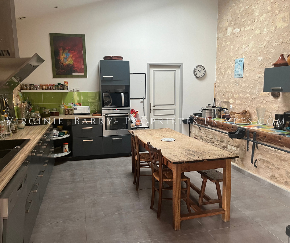 SAINT-AGNANT BELLE PROPRIETE AVEC GITE A 15 MINUTES DE ROCHEFORT 16