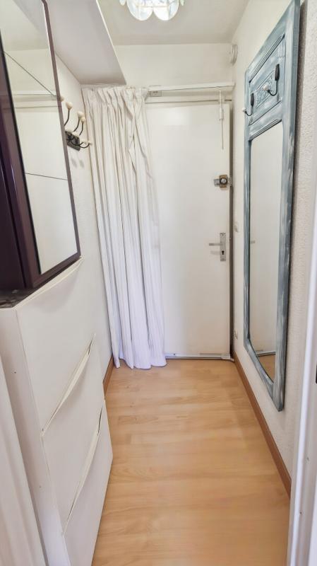 LA LONDE-LES-MAURES Appartement La Londe Les Maures 2 pièce(s) 24.60 m2   165 000 9