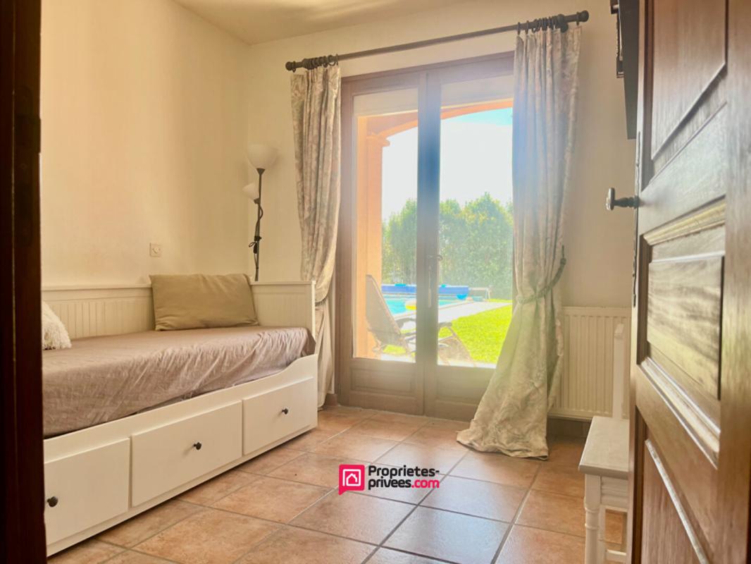 CHATEAU-ARNOUX-SAINT-AUBAN Villa Familiale à Château Arnoux Saint Auban 7 pièce(s) 220 m2 8