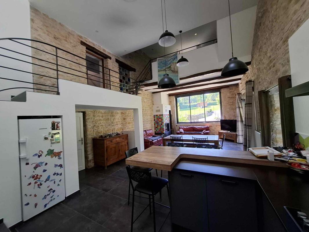 BOHAS-MEYRIAT-RIGNAT Maison 200 m2en pierres du  Revermont 4