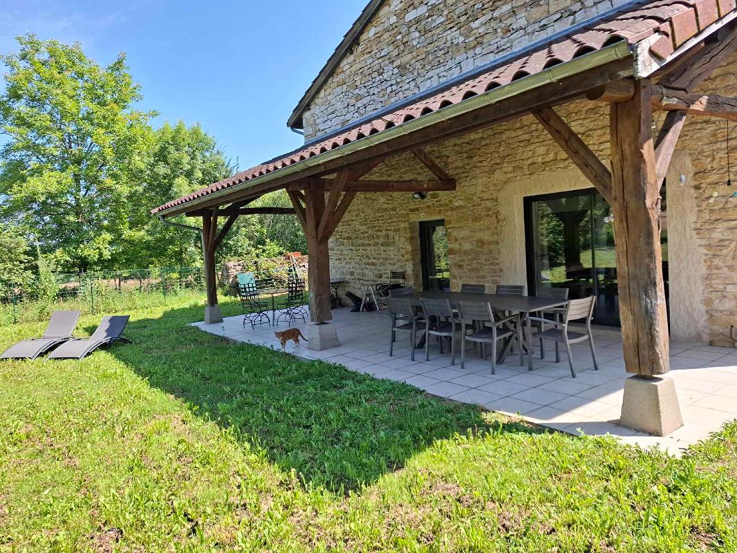 BOHAS-MEYRIAT-RIGNAT Maison 200 m2en pierres du  Revermont 7