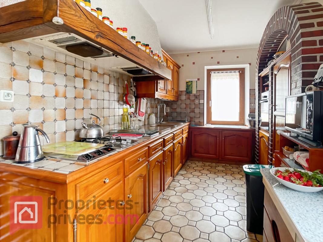 MONTIGNY-LA-RESLE Maison Montigny La Resle 7 pièce(s) 195 m2 5