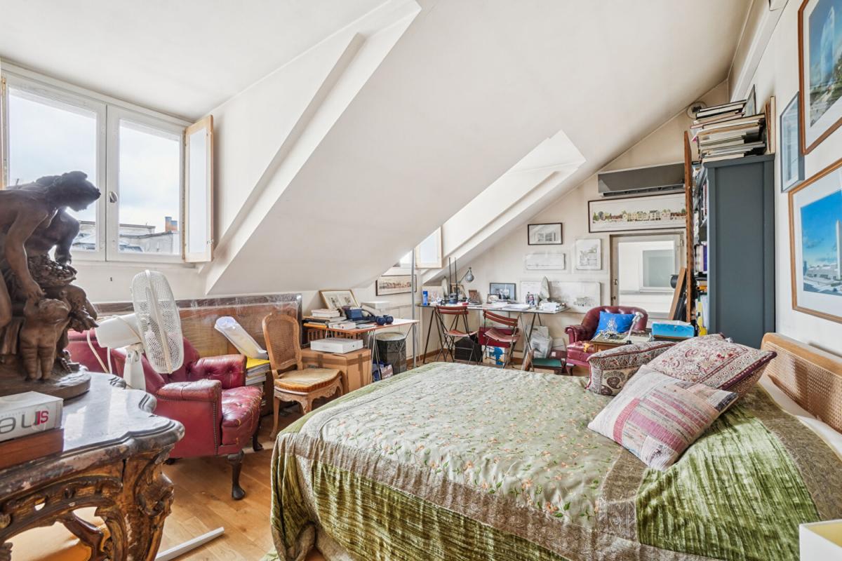 PARIS-6E-ARRONDISSEMENT Paris VIe - Saint-Germain-des-Prés 12