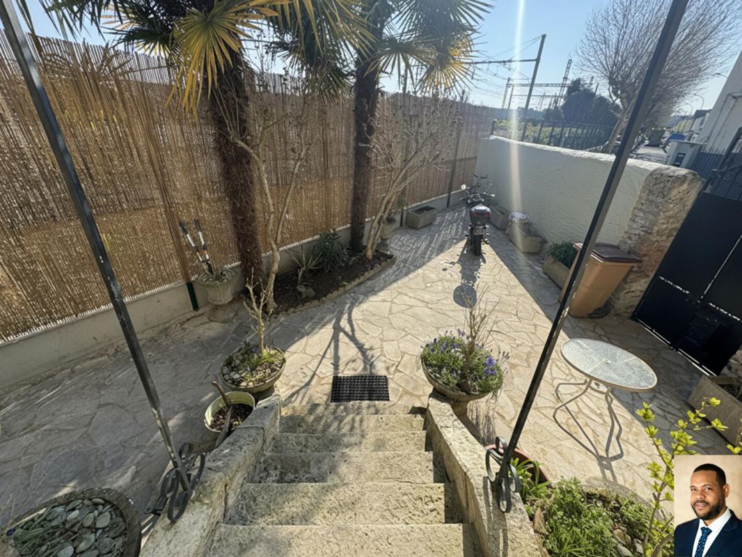 VITRY-SUR-SEINE Maison Vitry 100m habitables implantée sur 160m de terrain 15