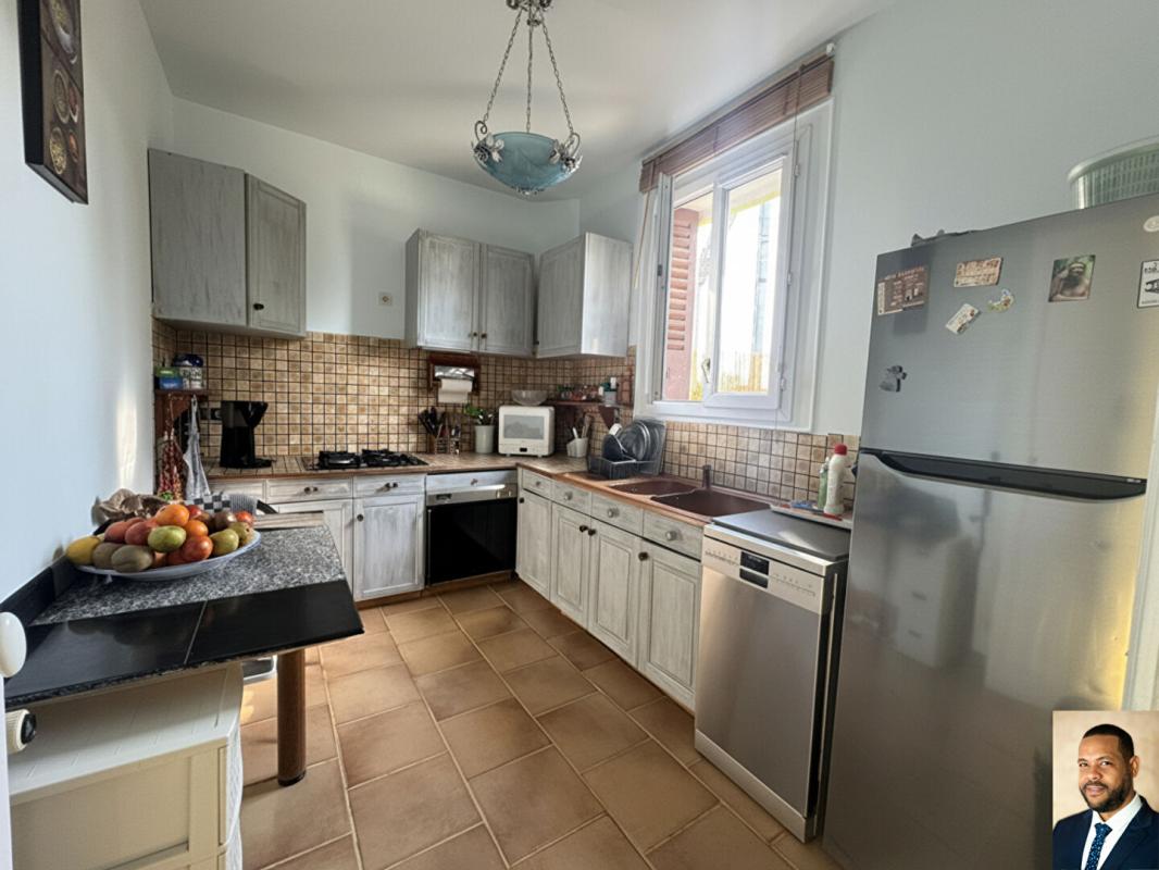 VITRY-SUR-SEINE Maison Vitry 100m habitables implantée sur 160m de terrain 7