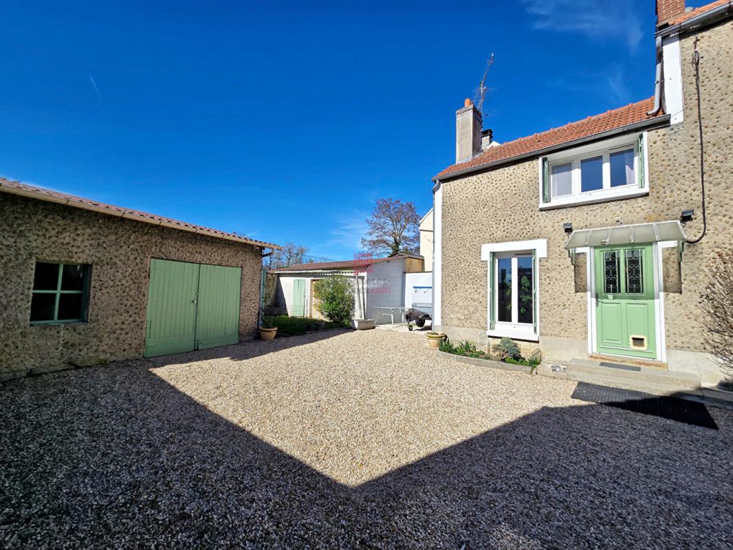 BRETIGNY-SUR-ORGE Demeure de caractère Brétigny-sur-Orge 5 pièces 124 m2 13