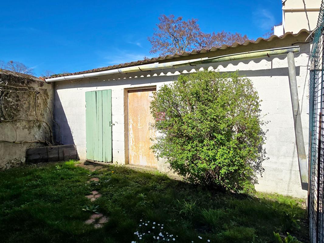 BRETIGNY-SUR-ORGE Demeure de caractère Brétigny-sur-Orge 5 pièces 124 m2 14