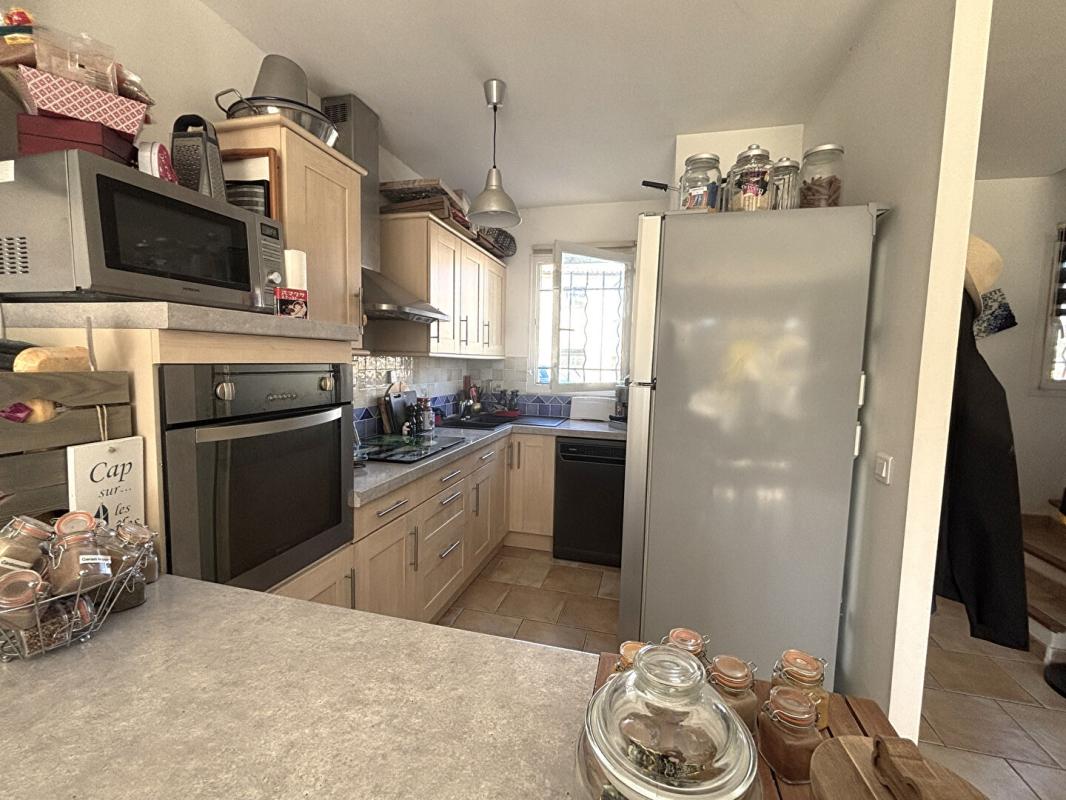 MONTAUROUX Maison avec jardin plein sud  à Montauroux 4