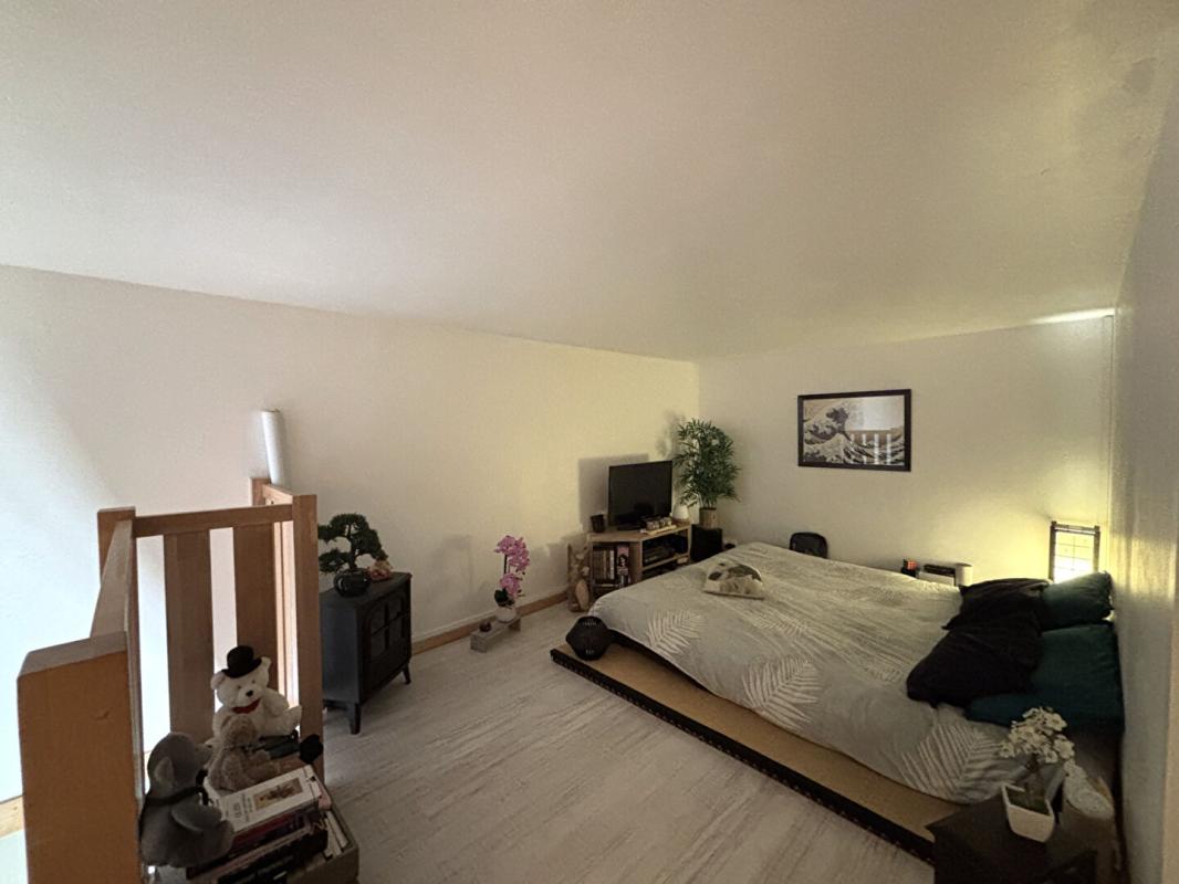 MONTAUROUX Maison avec jardin plein sud  à Montauroux 8