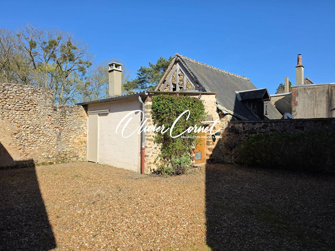 THIRON-GARDAIS Maison centre-ville Thiron Gardais 14