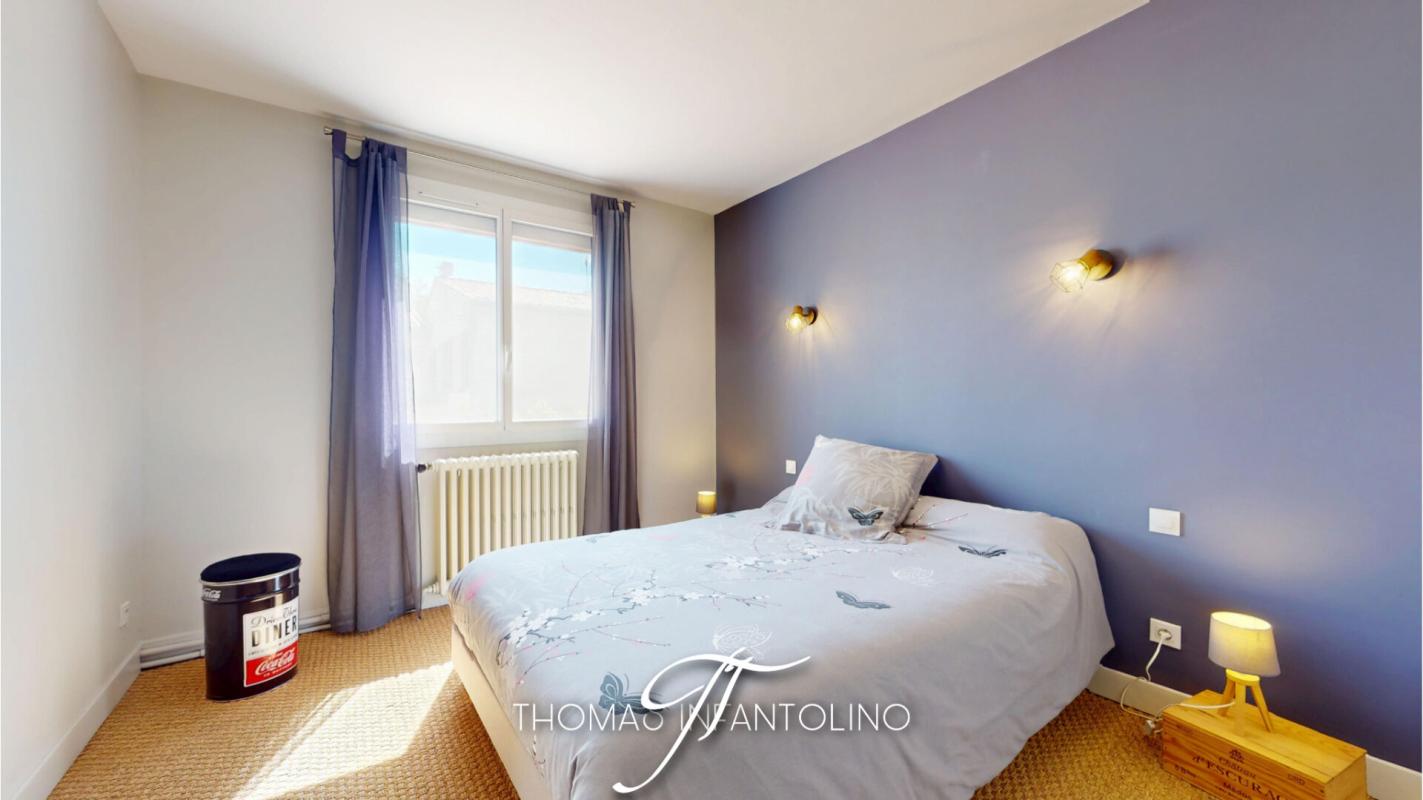 CARCASSONNE EN EXCLUSIVITE - PROCHE CENTRE VILLE - ETAT EXCEPTIONNEL - GARAGE 7