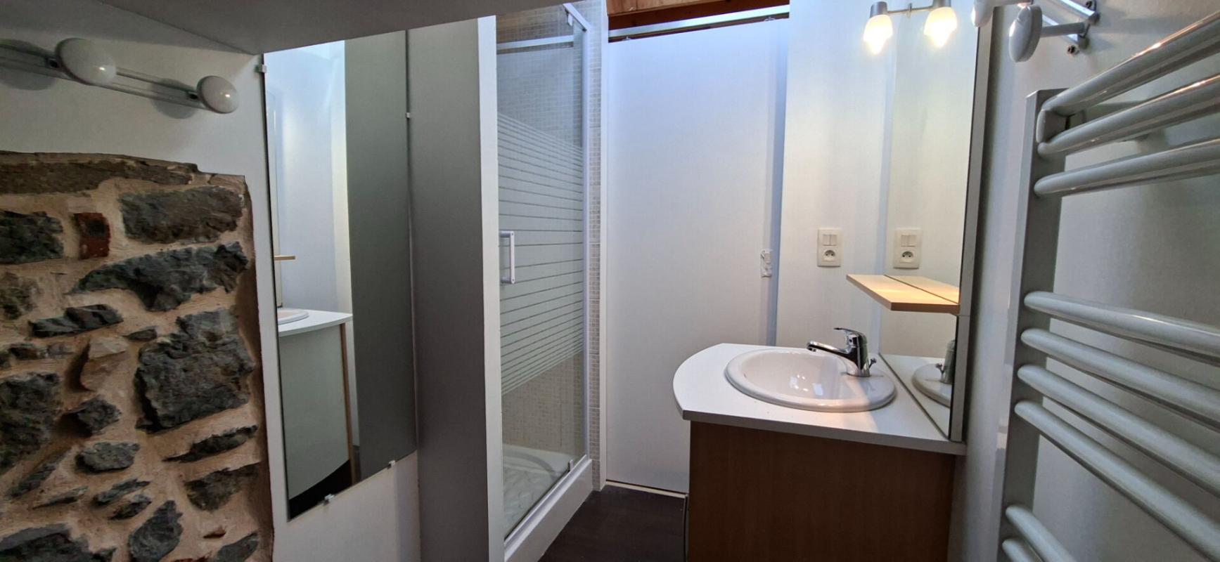 LE PALLET Maison Le Pallet 145.85M². 5 P. 4 Chs 12