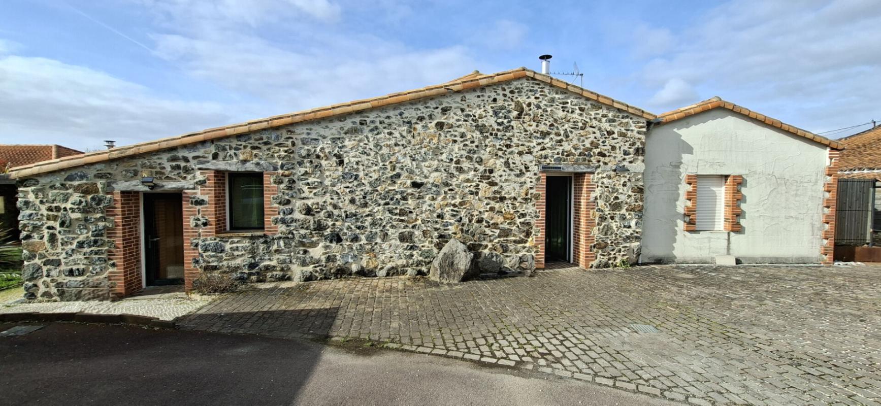 LE PALLET Maison Le Pallet 145.85M². 5 P. 4 Chs 16