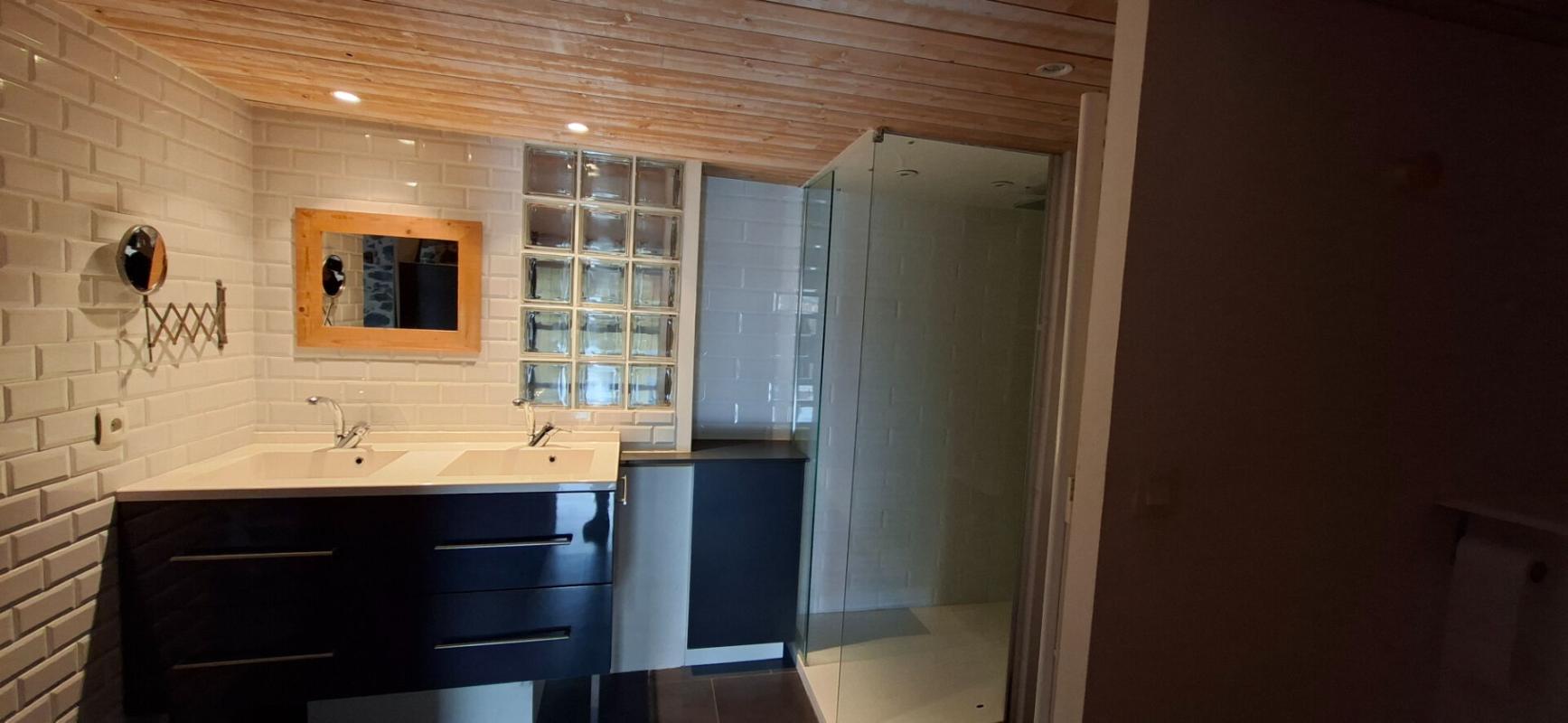 LE PALLET Maison Le Pallet 145.85M². 5 P. 4 Chs 8