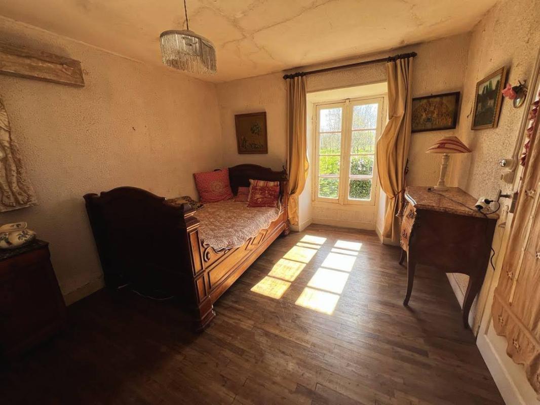 EXCIDEUIL Périgourdine en pierre 5 pièce(s) 90 m2 10