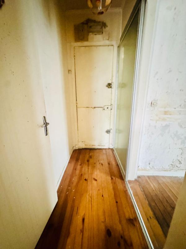 SAINT-DENIS Appartement Saint Denis 2 pièce(s) 31.78 m2 7