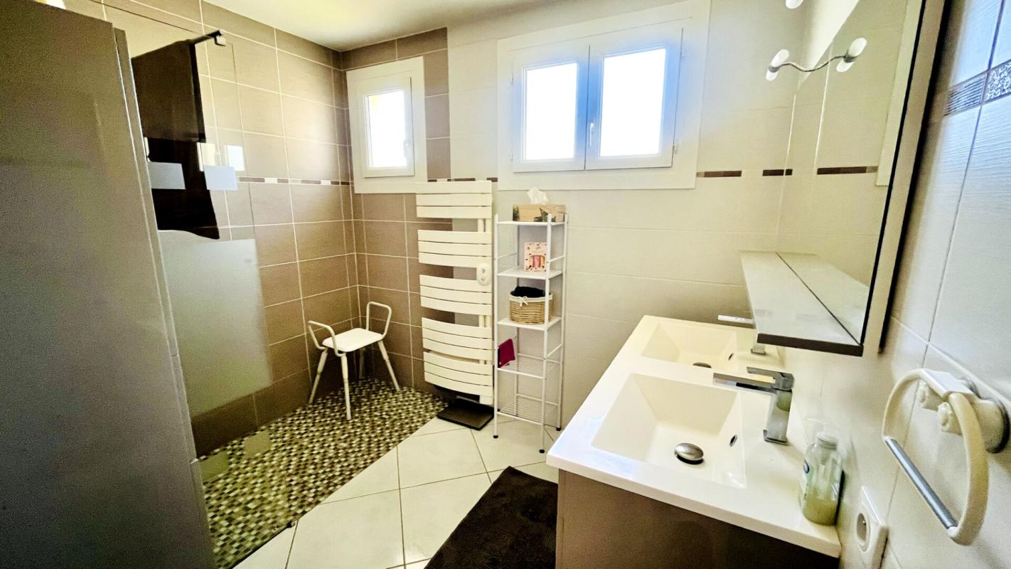 MONESTIES Maison plain pied, Monesties 4 pièce(s) 130 m2 11