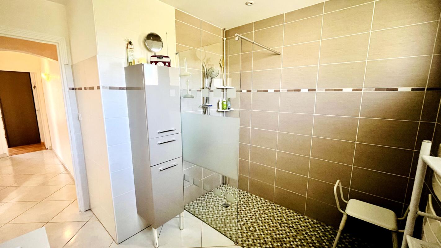 MONESTIES Maison plain pied, Monesties 4 pièce(s) 130 m2 12